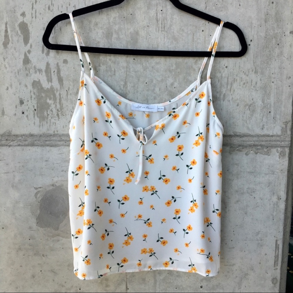 All in Favor Floral Print Spaghetti Strap Top XS